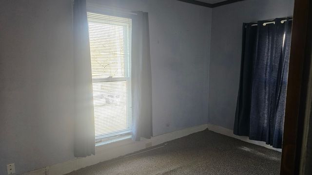 201 N Hinkley Avenue, Rockford, IL 61101