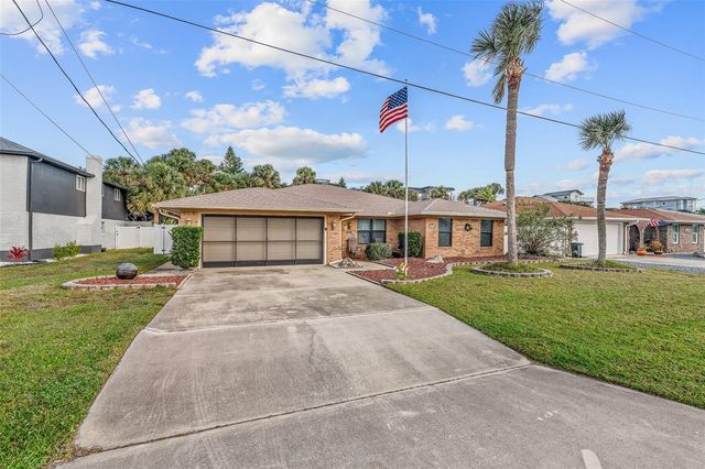 2008 N DAYTONA AVENUE, Flagler Beach, FL 32136