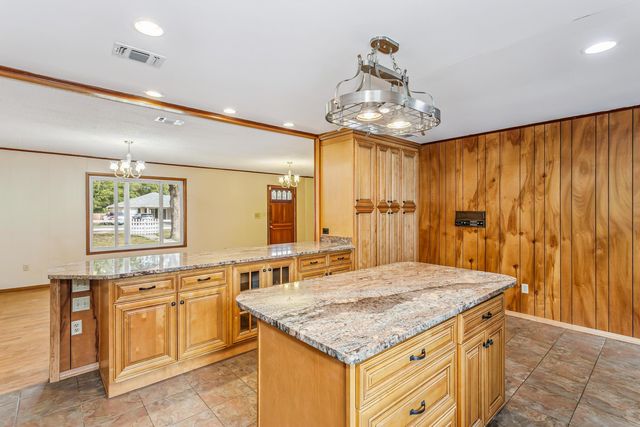 3146 Forrest Avenue, Crestview, FL 32539