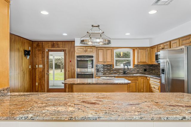 3146 Forrest Avenue, Crestview, FL 32539