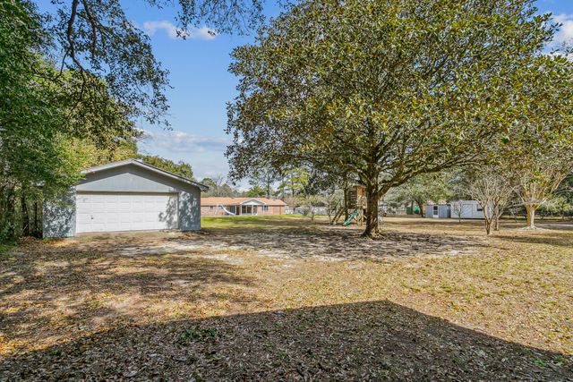 3146 Forrest Avenue, Crestview, FL 32539