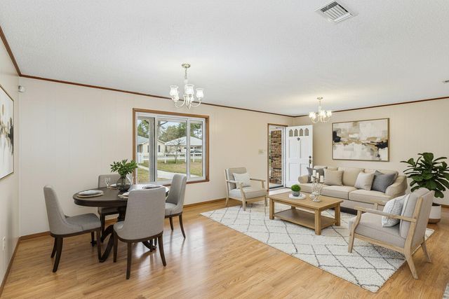 3146 Forrest Avenue, Crestview, FL 32539