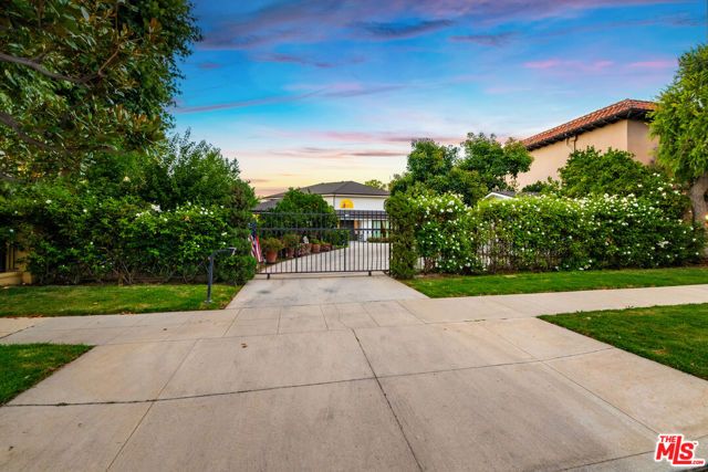 10061 Valley Spring Lane, Toluca Lake (los Angeles), CA 91602