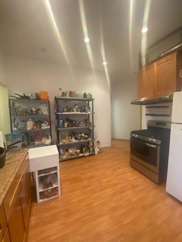 621 S 6th Street, San Jose, CA 95112