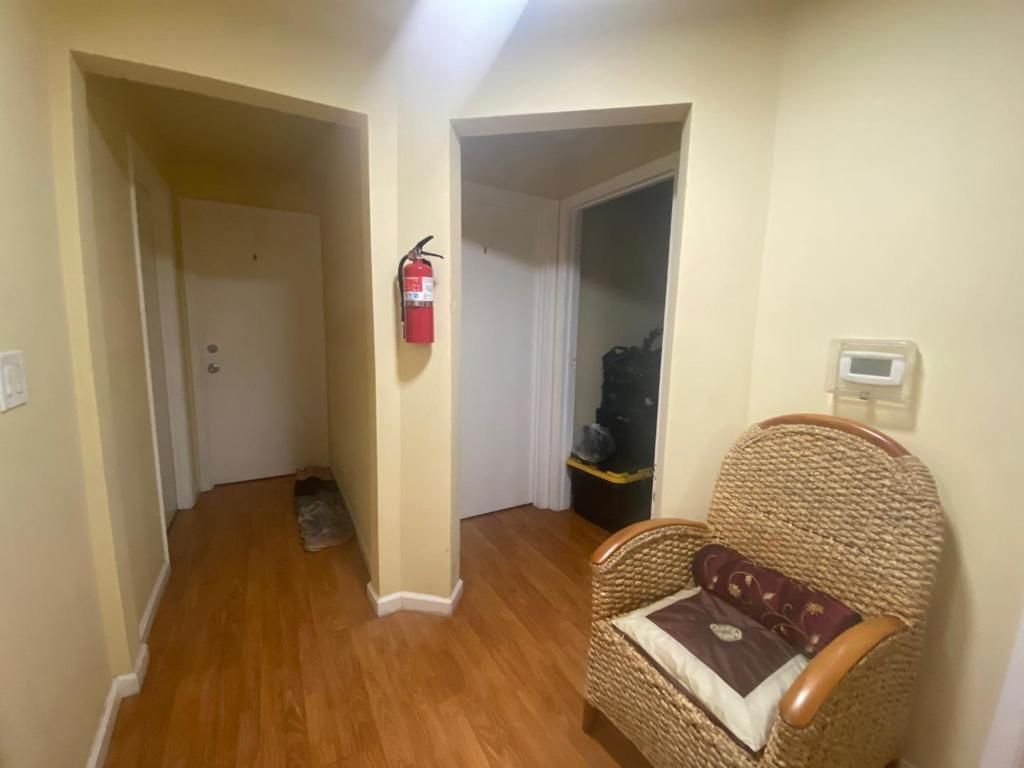 Image 15 of property listing at 621 S 6th Street, San Jose, CA 95112