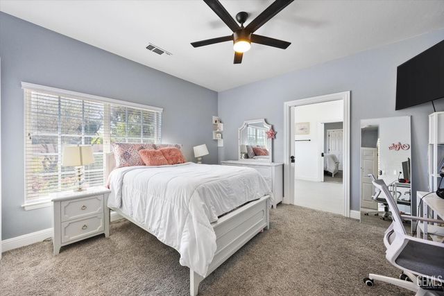 311 Saba Way, Bakersfield, CA 93314