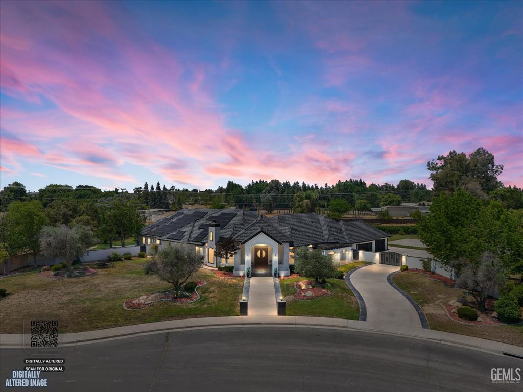 311 Saba Way, Bakersfield, CA 93314