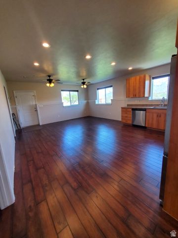 1518 W RIVER WILLOW CT, Bluffdale, UT 84065