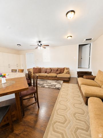 1518 W RIVER WILLOW CT, Bluffdale, UT 84065