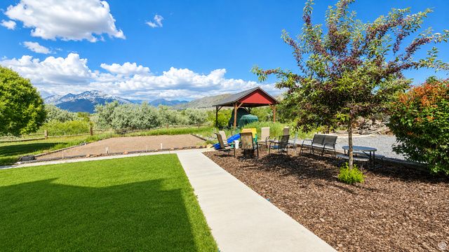 1518 W RIVER WILLOW CT, Bluffdale, UT 84065