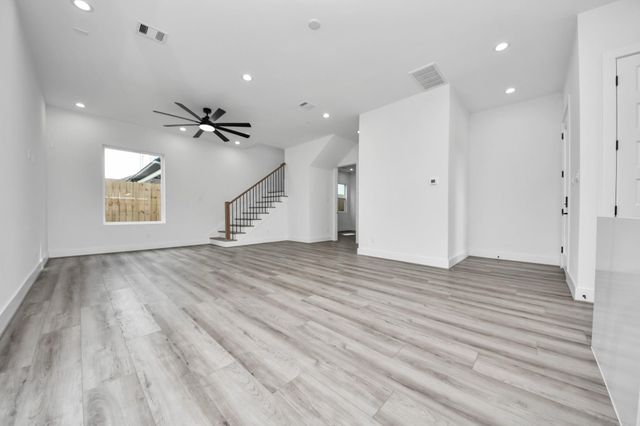 1818 West Street, Houston, TX 77026