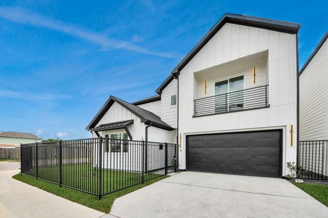 1818 West Street, Houston, TX 77026