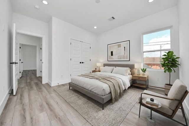 1818 West Street, Houston, TX 77026