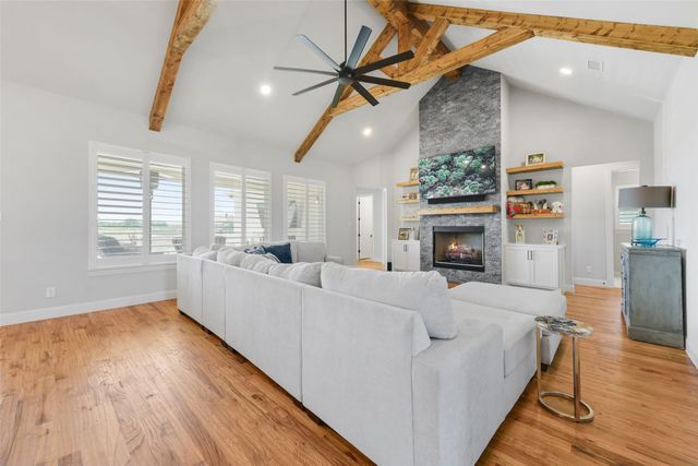 9244 Dove Hollow Road, New Fairview, TX 76247