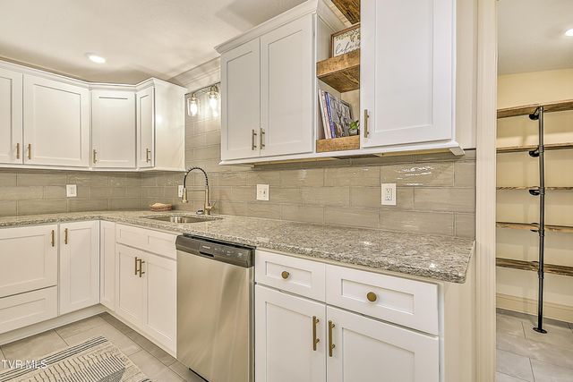 176 Burton France Road, Johnson City, TN 37604