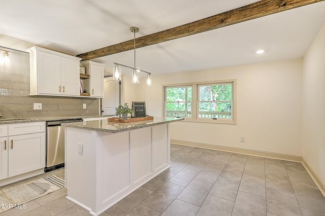 176 Burton France Road, Johnson City, TN 37604