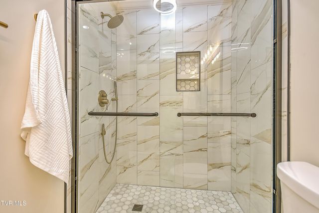 176 Burton France Road, Johnson City, TN 37604