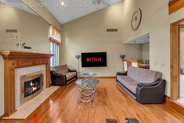 15135 CHURCHILL ST Street, Southgate, MI 48195