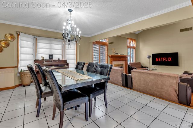 15135 CHURCHILL ST Street, Southgate, MI 48195