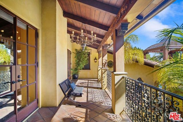 1274 N Clark Street, West Hollywood, CA 90069