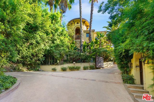 1274 N Clark Street, West Hollywood, CA 90069