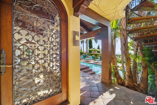 1274 N Clark Street, West Hollywood, CA 90069