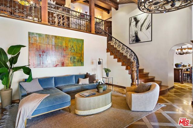 1274 N Clark Street, West Hollywood, CA 90069