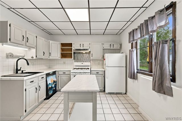 114 Laird Avenue, Buffalo, NY 14207