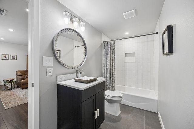 9422 Lenel Place, Dallas, TX 75220