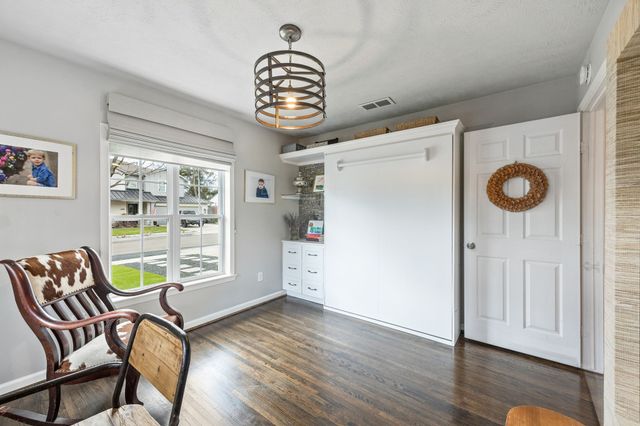 9422 Lenel Place, Dallas, TX 75220