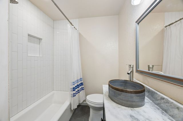 9422 Lenel Place, Dallas, TX 75220