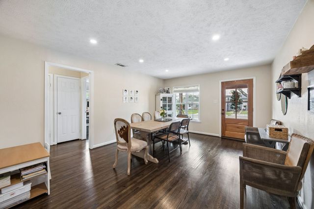 9422 Lenel Place, Dallas, TX 75220