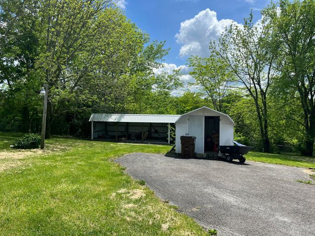 6545 Lebanon Road, Danville, KY 40422