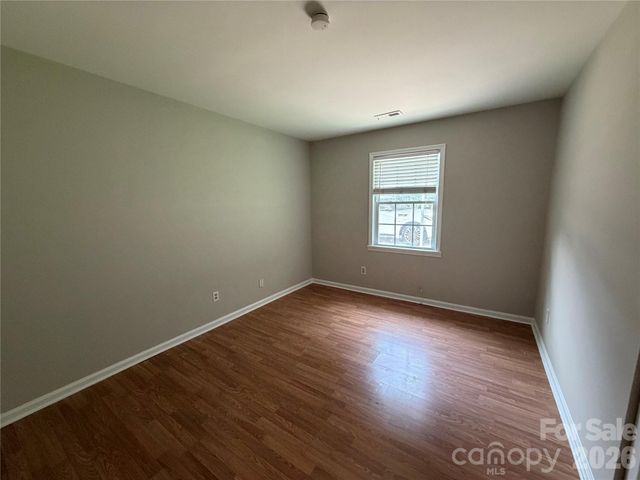 7101 Riding Trail Road, Charlotte, NC 28212