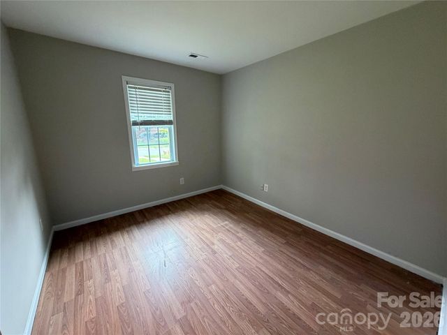7101 Riding Trail Road, Charlotte, NC 28212