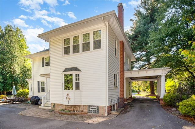 4430 Saint Paul Boulevard, Irondequoit, NY 14617