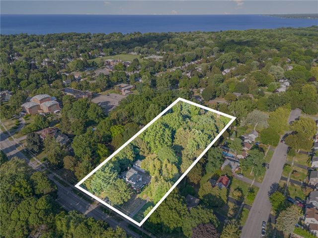 4430 Saint Paul Boulevard, Irondequoit, NY 14617