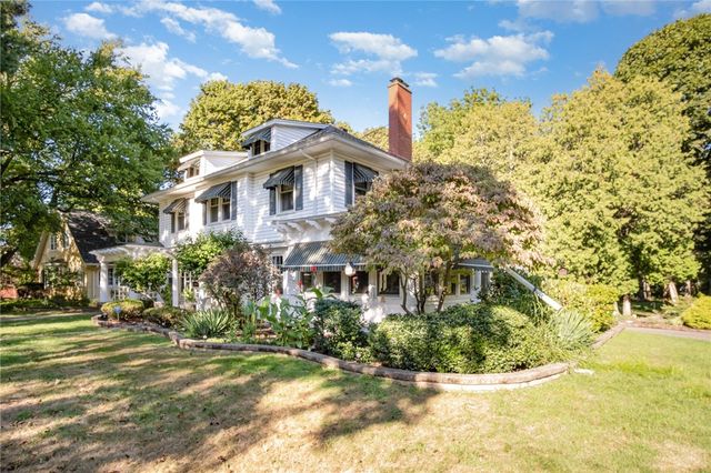 4430 Saint Paul Boulevard, Irondequoit, NY 14617