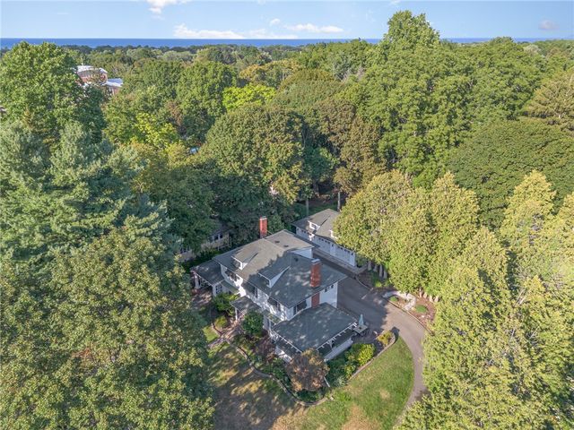 4430 Saint Paul Boulevard, Irondequoit, NY 14617