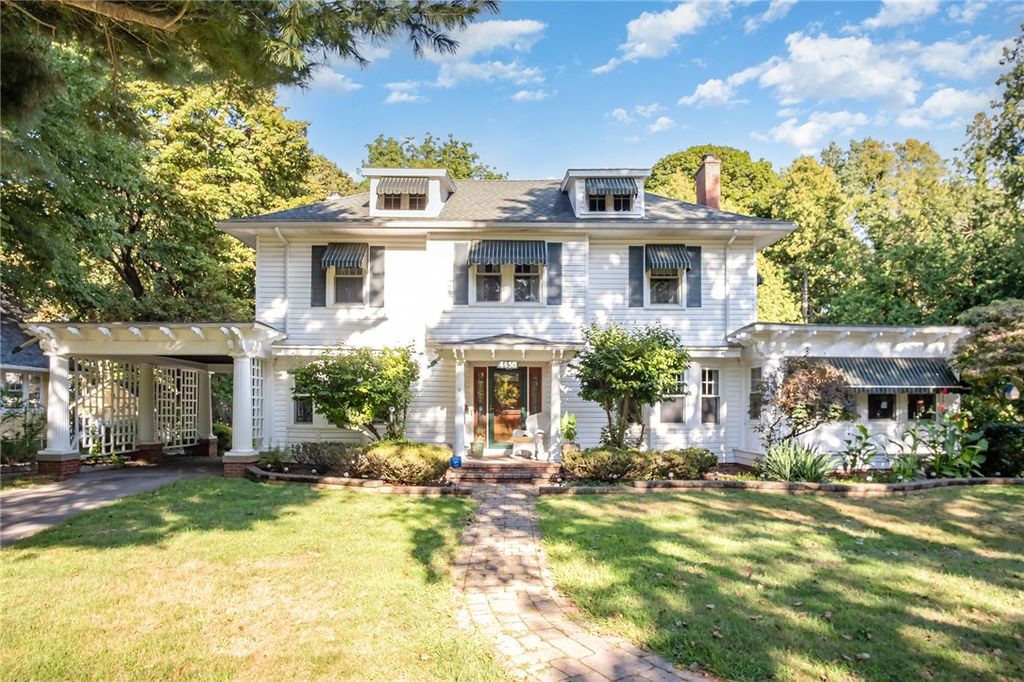 4430 Saint Paul Boulevard, Irondequoit, NY 14617