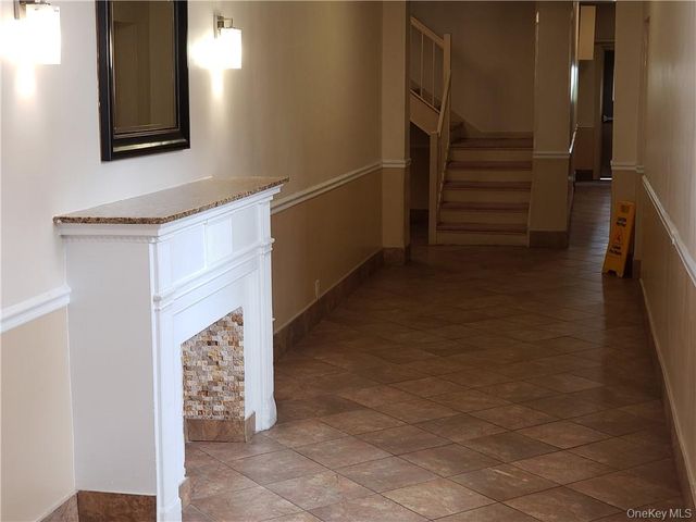 811 Bronx River Road 1 C, Bronxville, NY 10708