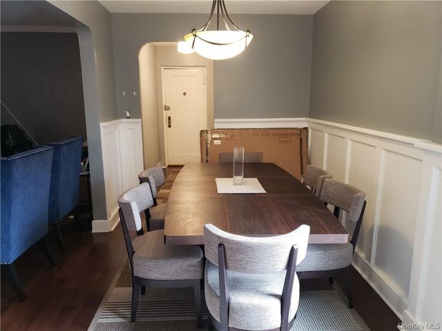 811 Bronx River Road 1 C, Bronxville, NY 10708