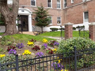 811 Bronx River Road 1 C, Bronxville, NY 10708