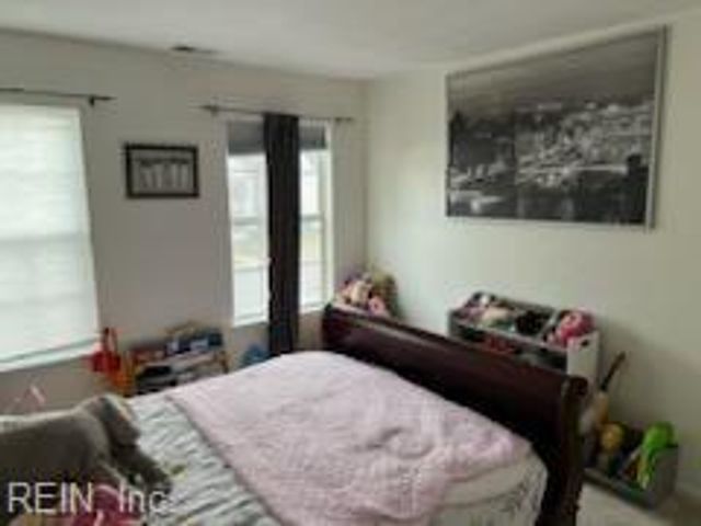 141 Baker Farm DR, Hampton, VA 23666