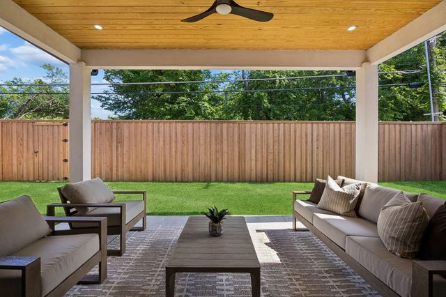 3724 Highgrove Drive, Dallas, TX 75220