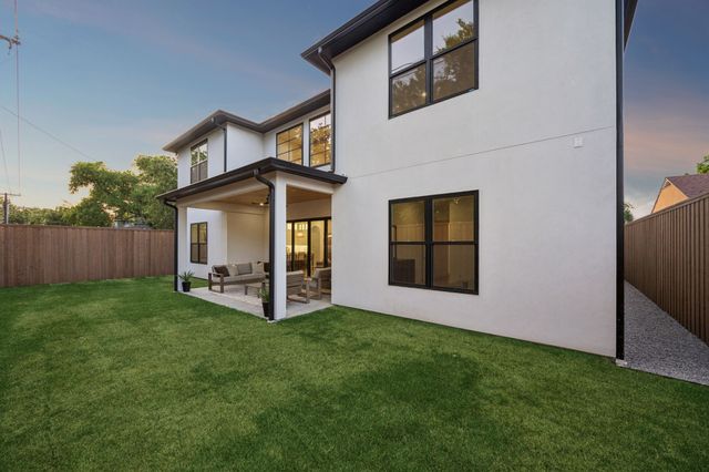 3724 Highgrove Drive, Dallas, TX 75220
