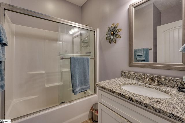 205 Creekside Farms Way, Duncan, SC 29334
