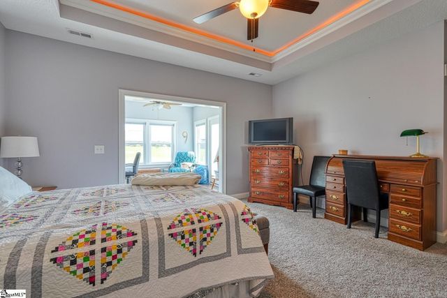205 Creekside Farms Way, Duncan, SC 29334