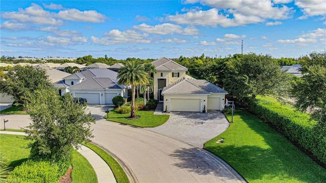 2705 Lambay CT, Cape Coral, FL 33991
