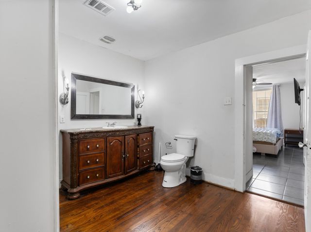 2520 1st Street, Bay City, TX 77414